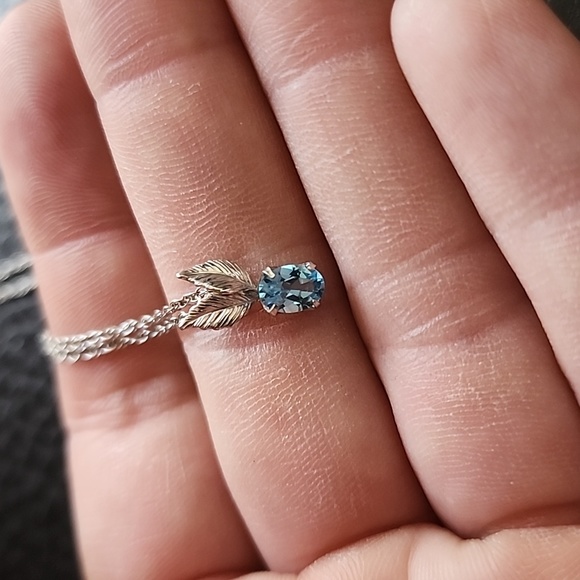 Krementz Jewelry - VTG Krementz necklace